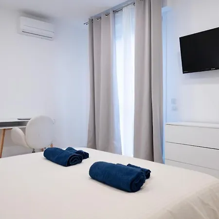 Apartman Casa Ndoi 2 *